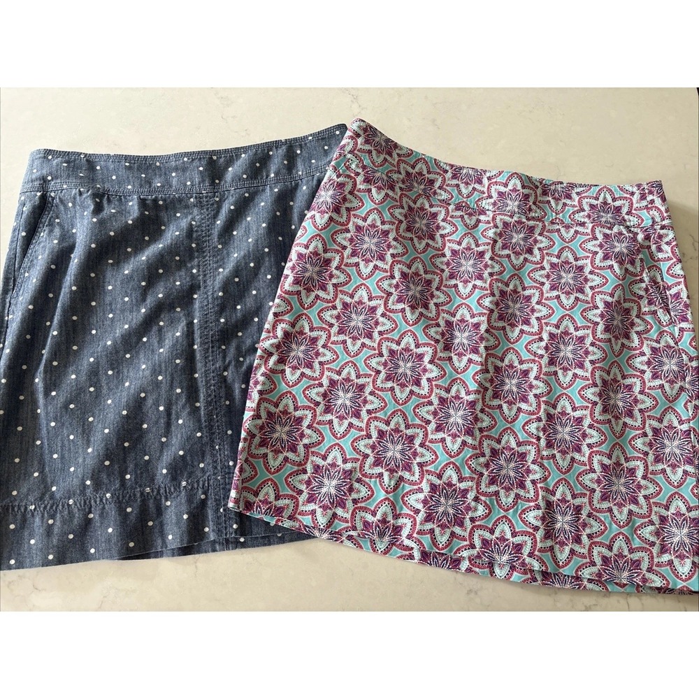 2‎ Talbots Skirt Womens 12P Blue Chambray Polka Dots Short Pencil Paisley Cotton
